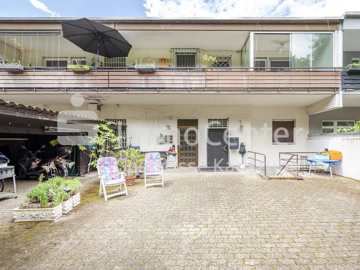 Ansicht Ansicht - Zweifamilienhaus in 76139 Karlsruhe mit 297m² kaufen