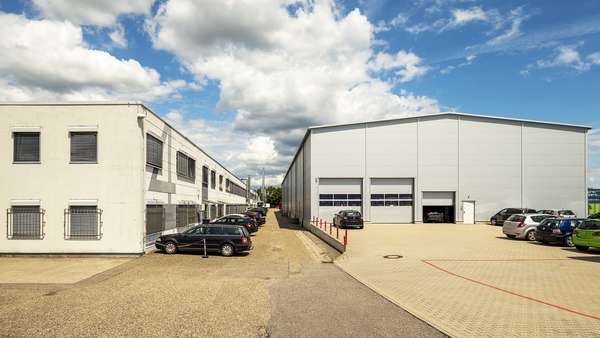 Aussenansicht - Lager mit Freifläche in 76646 Bruchsal mit 0m² kaufen
