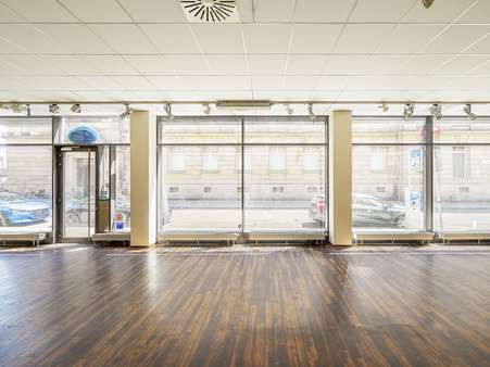 Verkaufsraum - Einzelhandelsladen in 76133 Karlsruhe / Innenstadt-West mit 99m² mieten