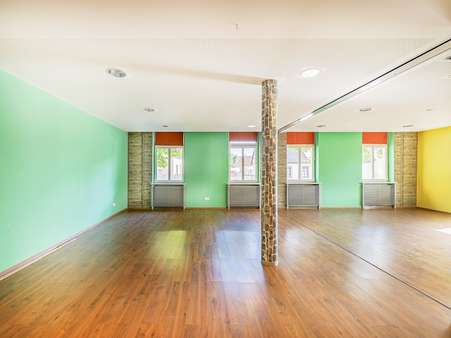 Erdgeschoss Ansicht 1 - Bürohaus in 76661 Philippsburg / Rheinsheim mit 299m² kaufen