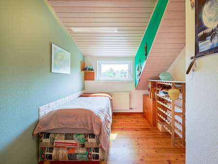 Gästezimmer - Maisonette-Wohnung in 76327 Pfinztal / Berghausen mit 76m² kaufen