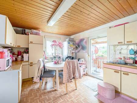 Küche OG - Zweifamilienhaus in 76307 Karlsbad mit 109m² kaufen