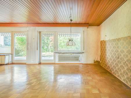 Wohnzimmer Essbereich EG - Zweifamilienhaus in 76337 Waldbronn / Reichenbach mit 196m² kaufen