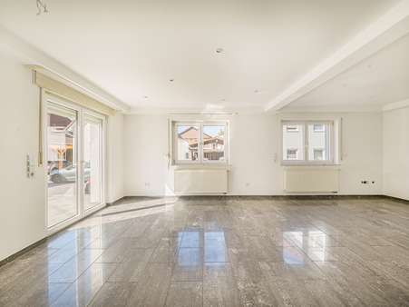 Wohnzimmer Ansicht 2 4 3 Wohnzimmer Ansicht 2 4 3 - Einfamilienhaus in 76287 Rheinstetten / Mörsch mit 124m² kaufen