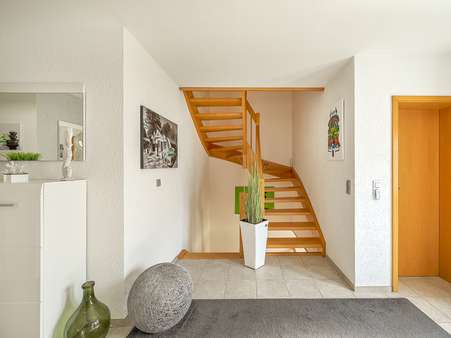 Willkommen zu Hause - Einfamilienhaus in 76706 Dettenheim / Rußheim mit 252m² kaufen