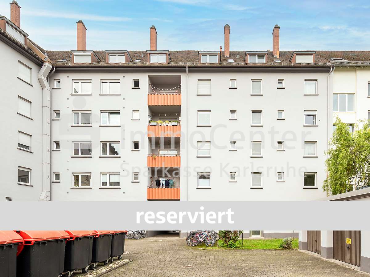 Außenansicht Außenansicht - Dachgeschosswohnung in 76131 Karlsruhe / Oststadt mit 57m² kaufen