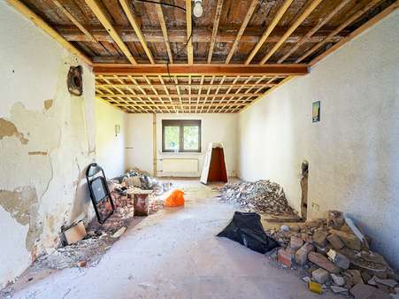 Zimmer EG - Grundstück in 76344 Eggenstein-Leopoldshafen mit 583m² kaufen