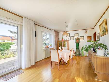 Essbereich Essbereich - Einfamilienhaus in 68794 Oberhausen-Rheinhausen mit 140m² kaufen