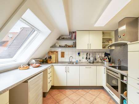 Wohnung 1 Kochbereich - Dachgeschosswohnung in 76227 Karlsruhe / Durlach mit 92m² kaufen