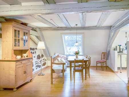Wohnung 1 Wohnbereich Ansicht 2 - Dachgeschosswohnung in 76227 Karlsruhe / Durlach mit 92m² kaufen