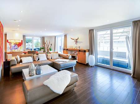 Wohnzimmer Ansicht 3 - Einfamilienhaus in 76337 Waldbronn / Busenbach mit 226m² kaufen