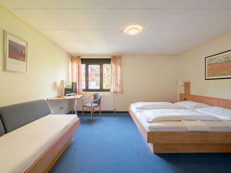 3-Bett-Zimmer - Hotel in 76661 Philippsburg mit 765m² kaufen