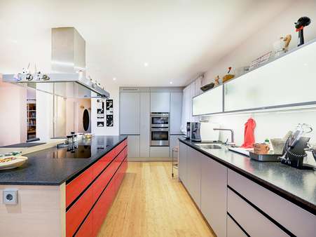 Kochbereich Kochbereich - Zweifamilienhaus in 76327 Pfinztal / Berghausen mit 226m² kaufen