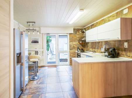 Moderne Einbauküche EG - Zweifamilienhaus in 76344 Eggenstein-Leopoldshafen mit 111m² kaufen