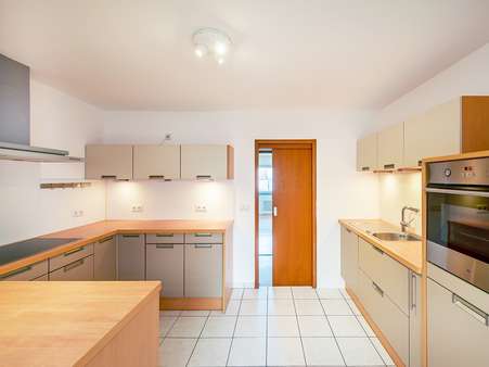 Küche - Etagenwohnung in 76275 Ettlingen mit 119m² kaufen