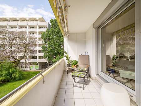 Balkon - Etagenwohnung in 76227 Karlsruhe mit 98m² kaufen