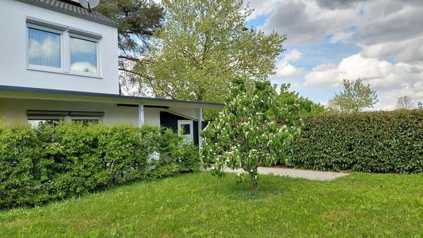Gartenansicht - Einfamilienhaus in 76549 Hügelsheim mit 309m² kaufen