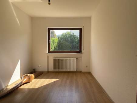 Büro/Gästezimmer EG Büro/Gästezimmer EG - Einfamilienhaus in 76547 Sinzheim mit 168m² kaufen