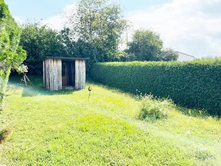 Wohnung mit eigenem Garten und Balkon in Reihen!