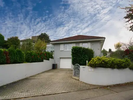 Bungalow mit Stil und tollem Grundstück in Sinsheim!