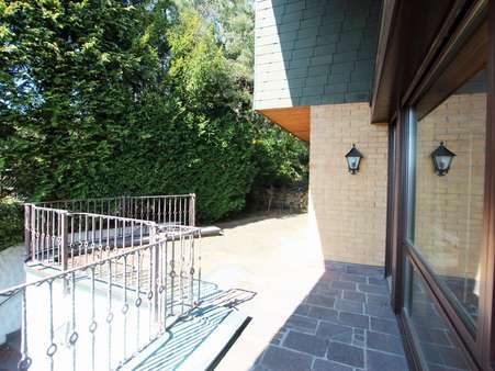 Terrasse - Einfamilienhaus in 75438 Knittlingen mit 258m² kaufen