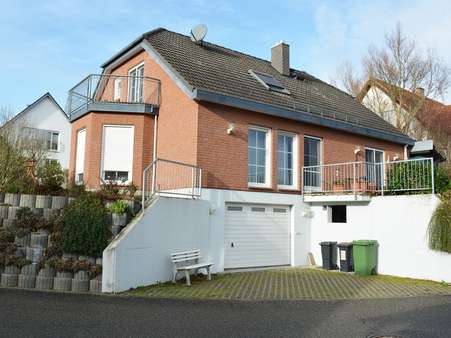 Rückansicht Rückansicht - Einfamilienhaus in 75059 Zaisenhausen mit 175m² kaufen
