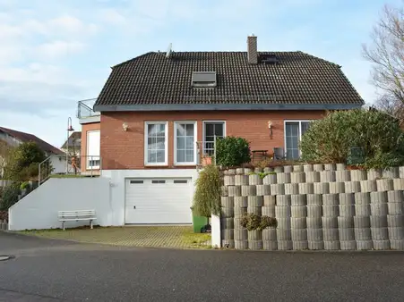 Gepflegtes Einfamilienhaus in Zaisenhausen!
