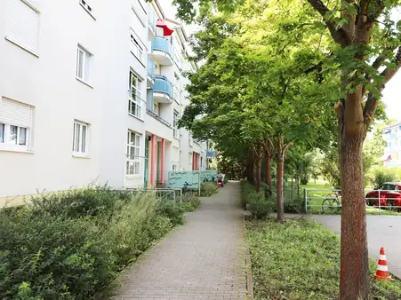 Gepflegte 3-Zimmer-Wohnung inkl. Tiefgaragenplatz in Bruchsal!
