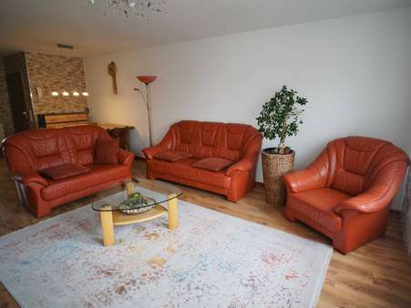 Wohnbereich Wohnbereich - Etagenwohnung in 74889 Sinsheim mit 74m² kaufen