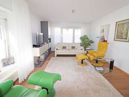 Wohnbereich EG - Zweifamilienhaus in 76229 Karlsruhe mit 192m² kaufen