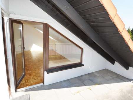 Dachterrasse - Dachgeschosswohnung in 75015 Bretten mit 70m² kaufen