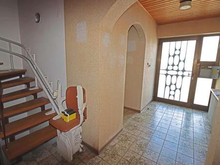 Eingangsbereich - Doppelhaushälfte in 76689 Karlsdorf-Neuthard mit 125m² kaufen