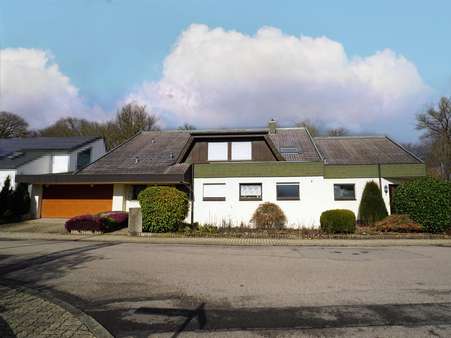 Außenansicht Außenansicht - Mehrfamilienhaus in 74906 Bad Rappenau mit 218m² kaufen