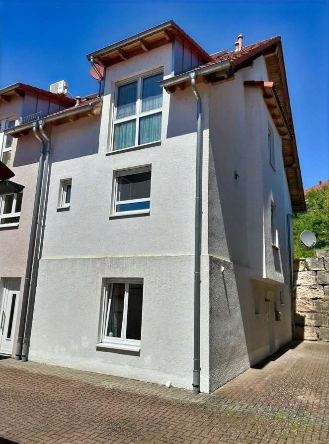 Straßenansicht - Reihenendhaus in 75038 Oberderdingen mit 180m² kaufen