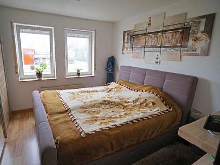 Schlafzimmer Schlafzimmer - Etagenwohnung in 74889 Sinsheim mit 74m² kaufen