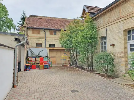 Einmalige Chance für Kapitalanleger: Top gepflegtes 4-Familienhaus mit Altbauflair in Bruchsal!