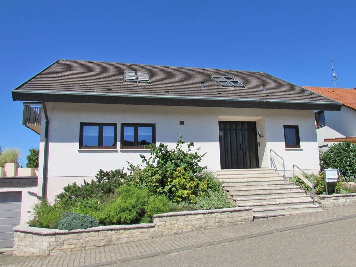 Blick auf das Haus Blick auf das Haus - Einfamilienhaus in 76698 Ubstadt-Weiher mit 193m² kaufen