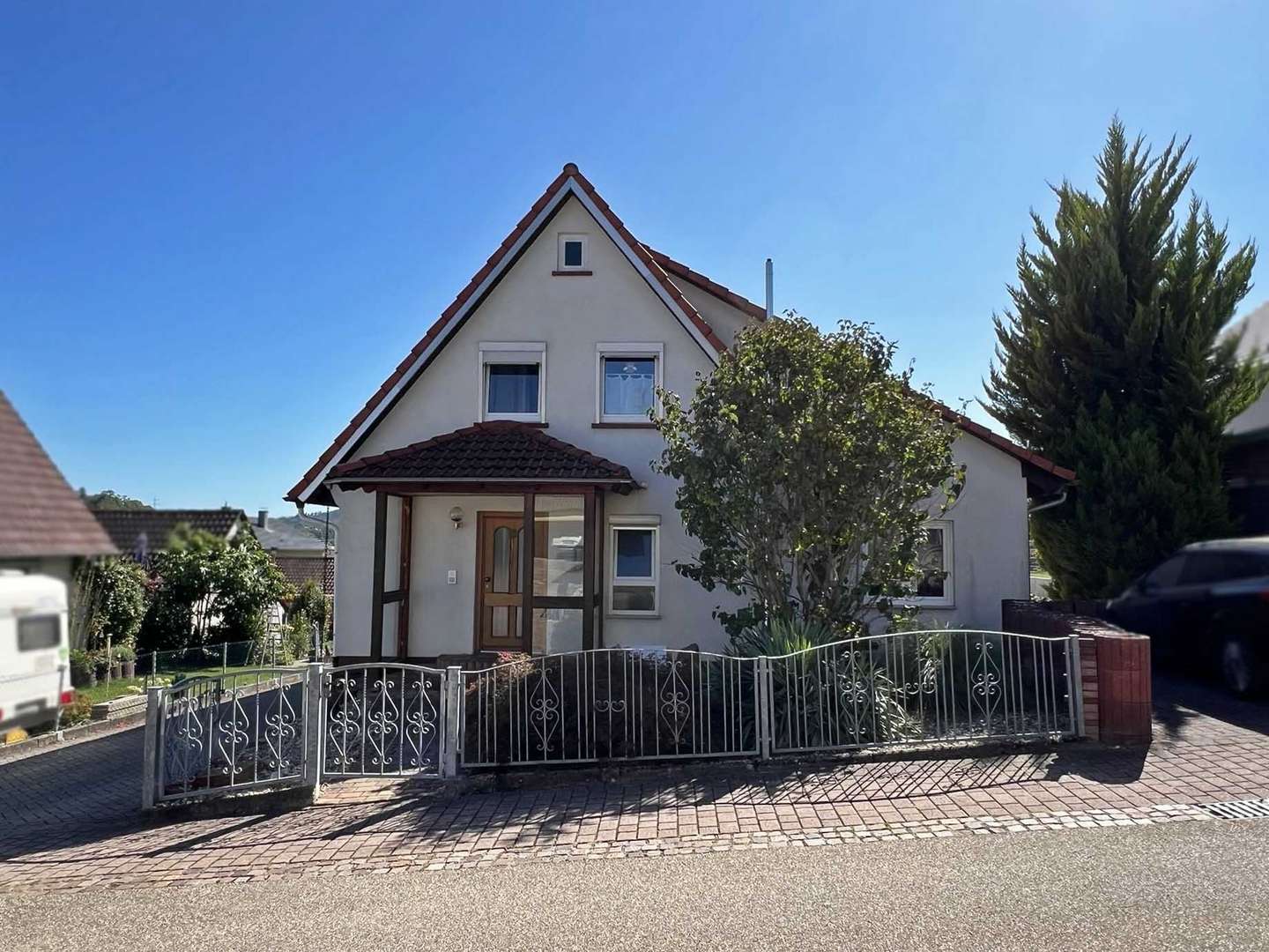 Straßenansicht Straßenansicht - Einfamilienhaus in 74918 Angelbachtal mit 138m² kaufen