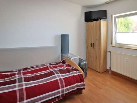 Schlafzimmer Schlafzimmer - Etagenwohnung in 76646 Bruchsal mit 49m² kaufen