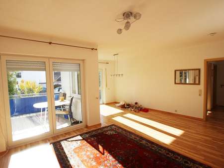 Wohn-/Esszimmer Wohn-/Esszimmer - Erdgeschosswohnung in 75015 Bretten mit 82m² kaufen