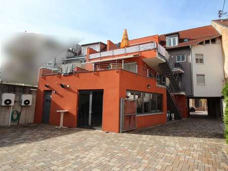 Rückansicht mit Balkone Rückansicht mit Balkone - Mehrfamilienhaus in 75015 Bretten mit 380m² kaufen