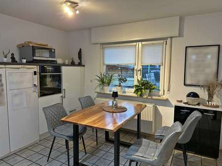 Essküche Essküche - Zweifamilienhaus in 74939 Zuzenhausen mit 160m² kaufen