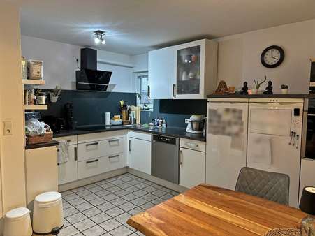 Küche Küche - Zweifamilienhaus in 74939 Zuzenhausen mit 160m² kaufen