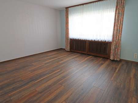 Wohnzimmer EG - Einfamilienhaus in 76698 Ubstadt-Weiher mit 145m² kaufen