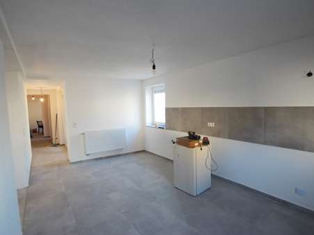 Küche im EG - Mehrfamilienhaus in 75045 Walzbachtal mit 342m² kaufen