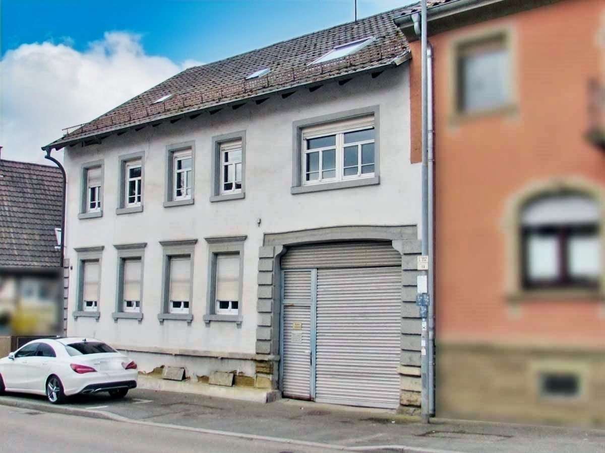 Vorderseite des Hauses - Doppelhaushälfte in 76684 Östringen mit 180m² kaufen