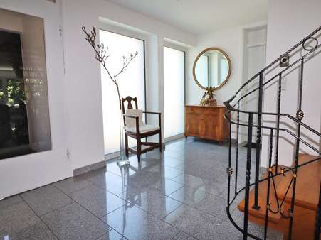 Eingangsbereich EG Eingangsbereich EG - Einfamilienhaus in 69254 Malsch mit 320m² kaufen