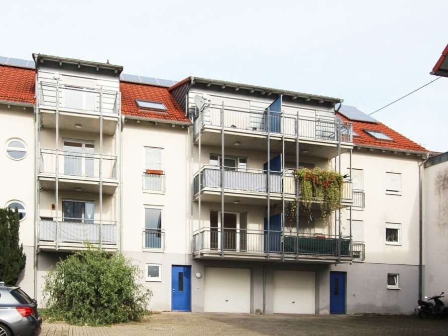 Blick auf die Wohnung - Erdgeschosswohnung in 75038 Oberderdingen mit 66m² kaufen