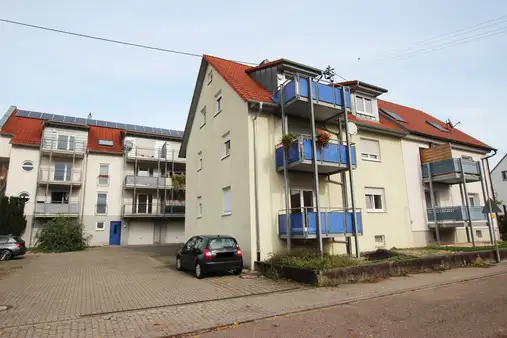 3-Zimmer-Erdgeschosswohnung in Flehingen!