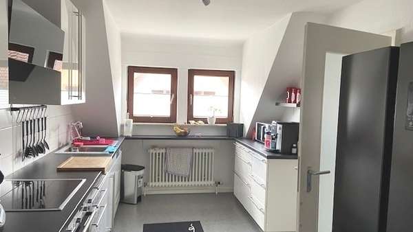 Küche - Dachgeschosswohnung in 77704 Oberkirch mit 116m² mieten